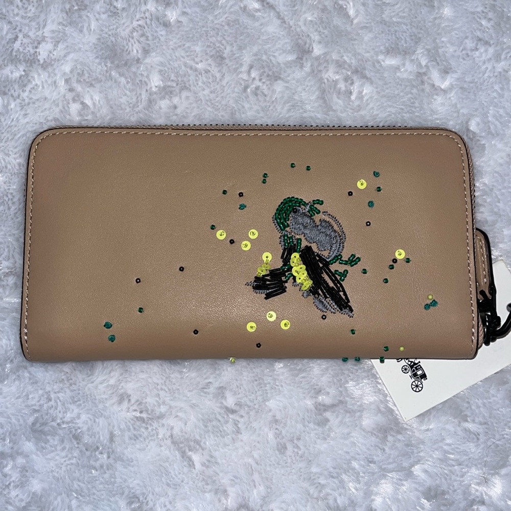 Coach NWT $350 MSRP Beaded Meadowlark Accordion Zip Wallet - Picture 5 of 15